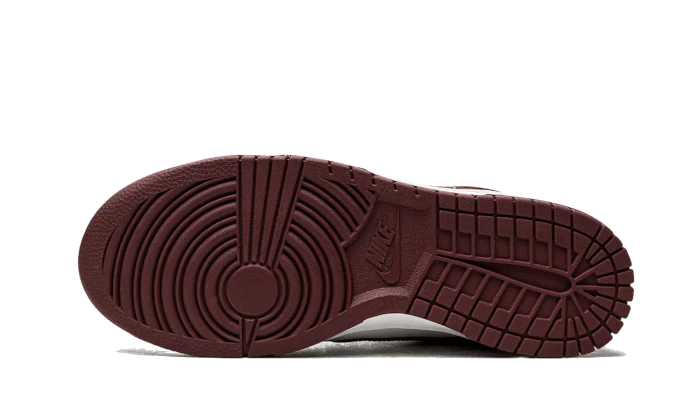 Nike Dunk Low Bordeaux (W) | OVERCEZ