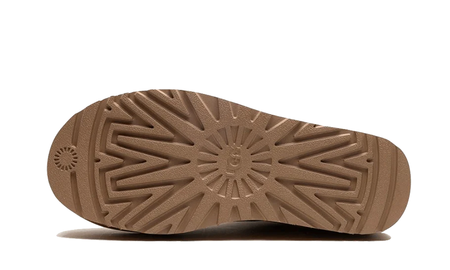 UGG Classic Ultra Mini Platform Boot Sand (W) | OVERCEZ