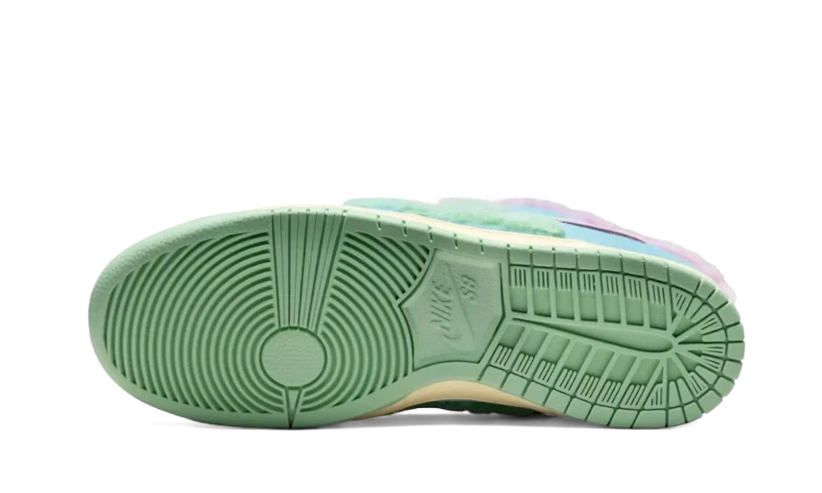 Nike SB Dunk Low Verdy Visty | OVERCEZ