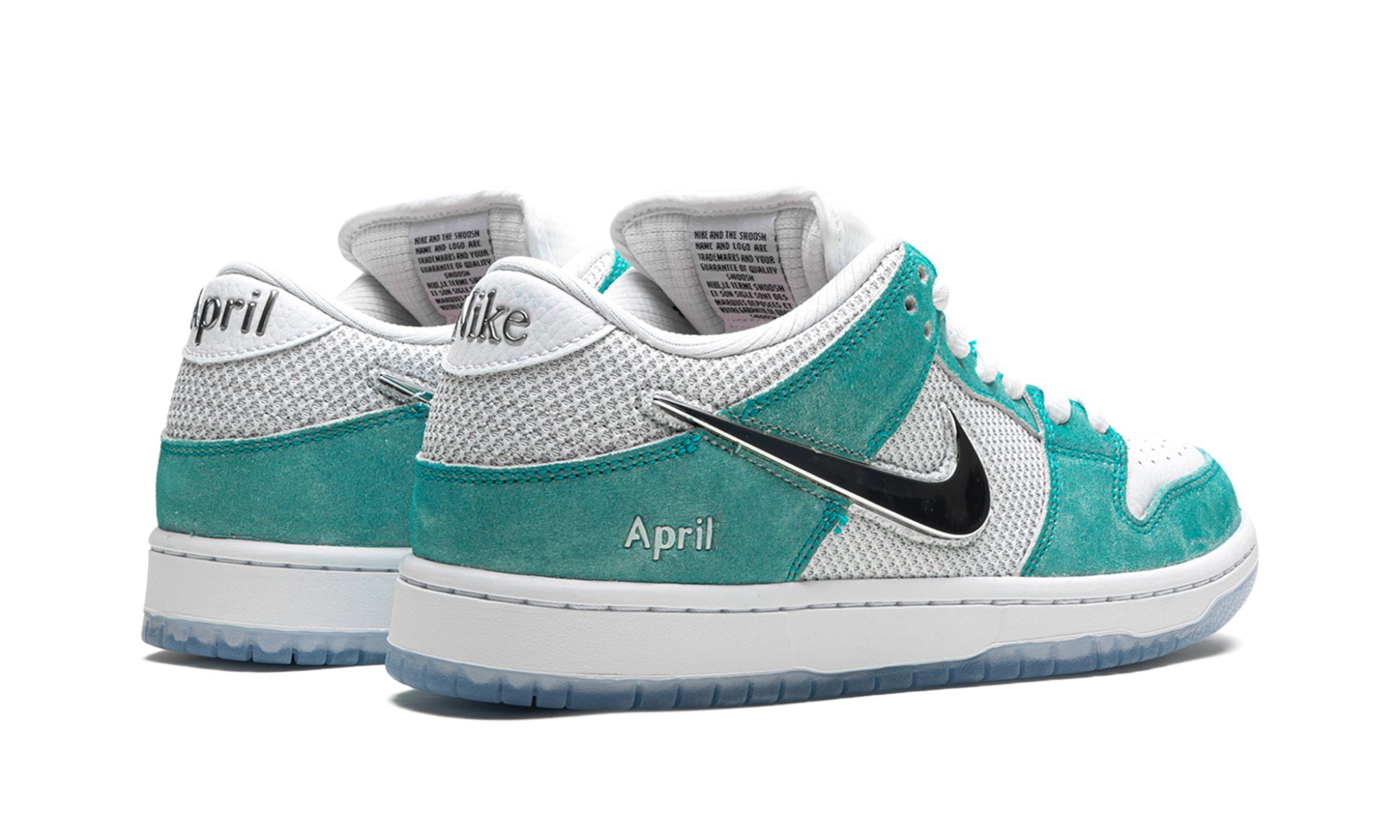 Nike SB Dunk Low April Skateboards | OVERCEZ