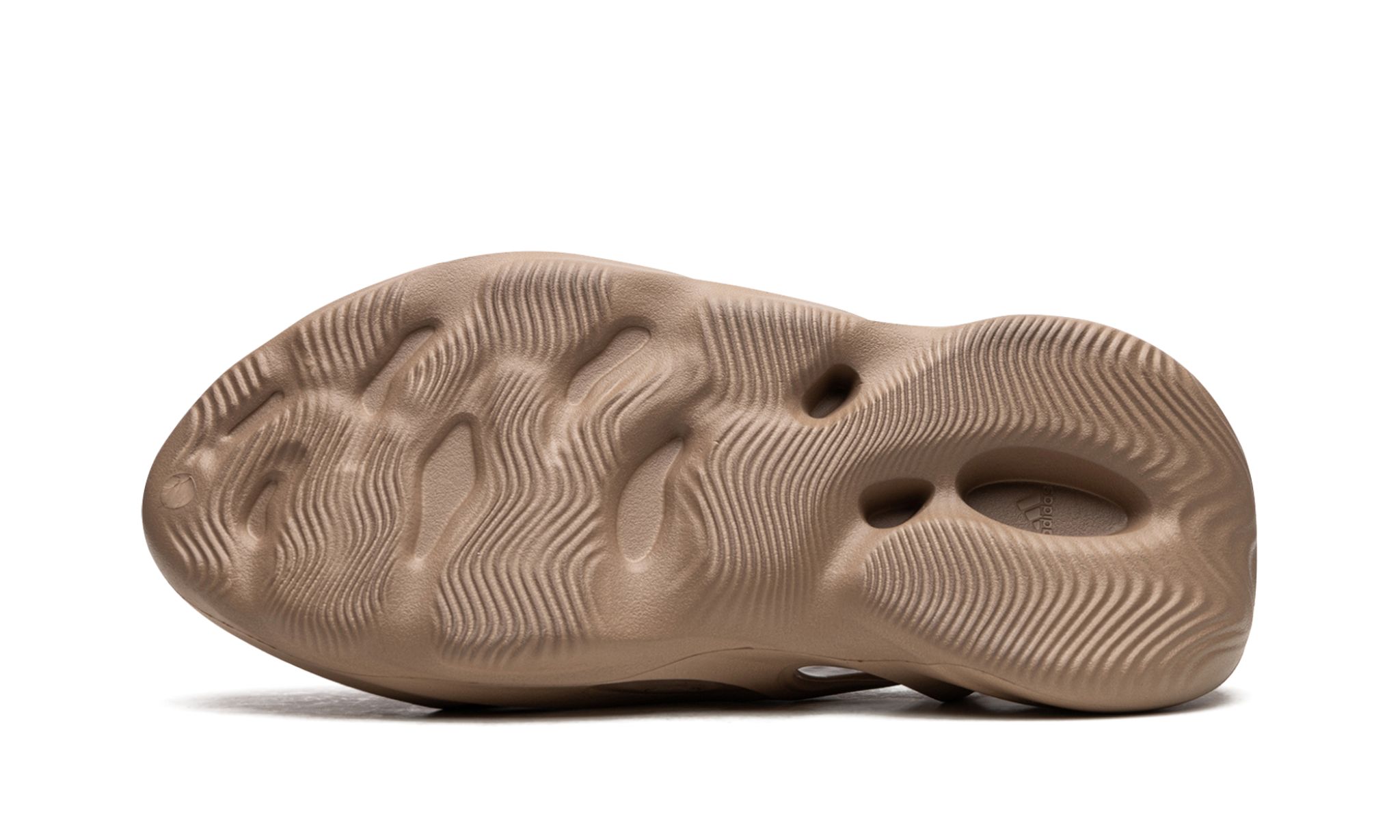 Yeezy Foam RNNR Clay Taupe | OVERCEZ