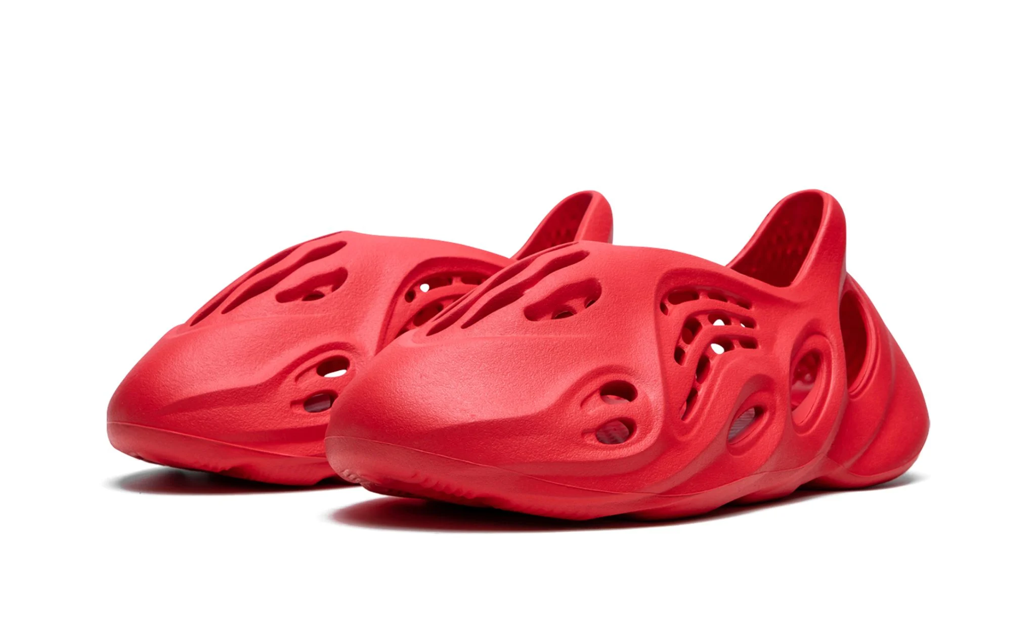 Yeezy Foam RNNR Vermillion | OVERCEZ