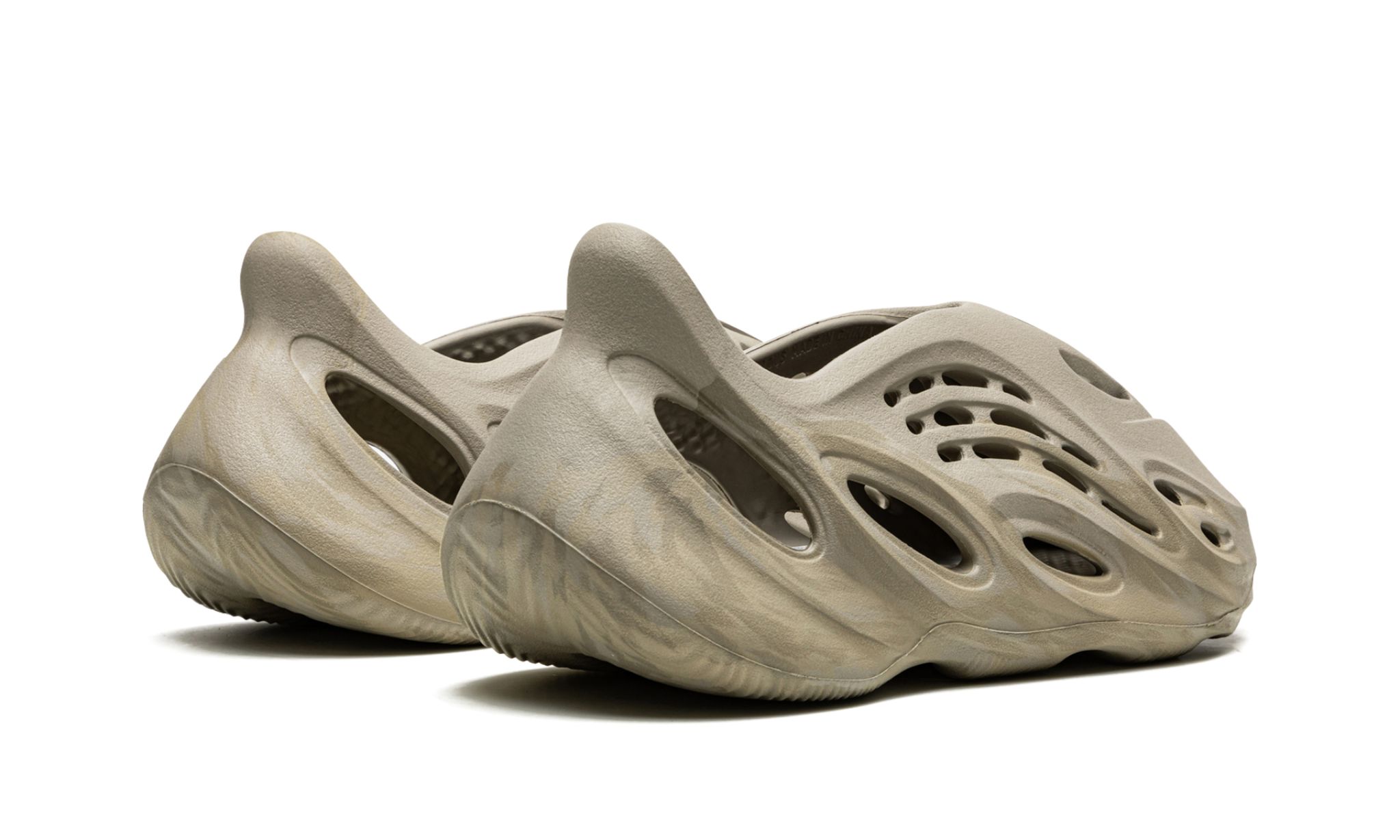 Yeezy Foam RNNR Stone Sage | OVERCEZ