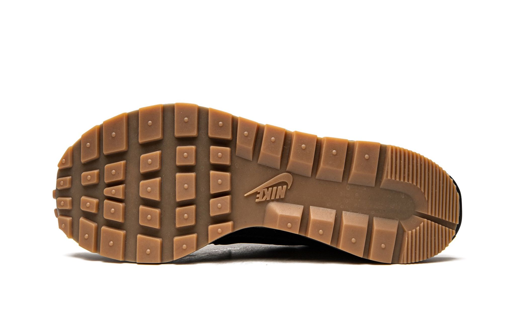 Nike Vaporwaffle Sacai Black Gum | OVERCEZ