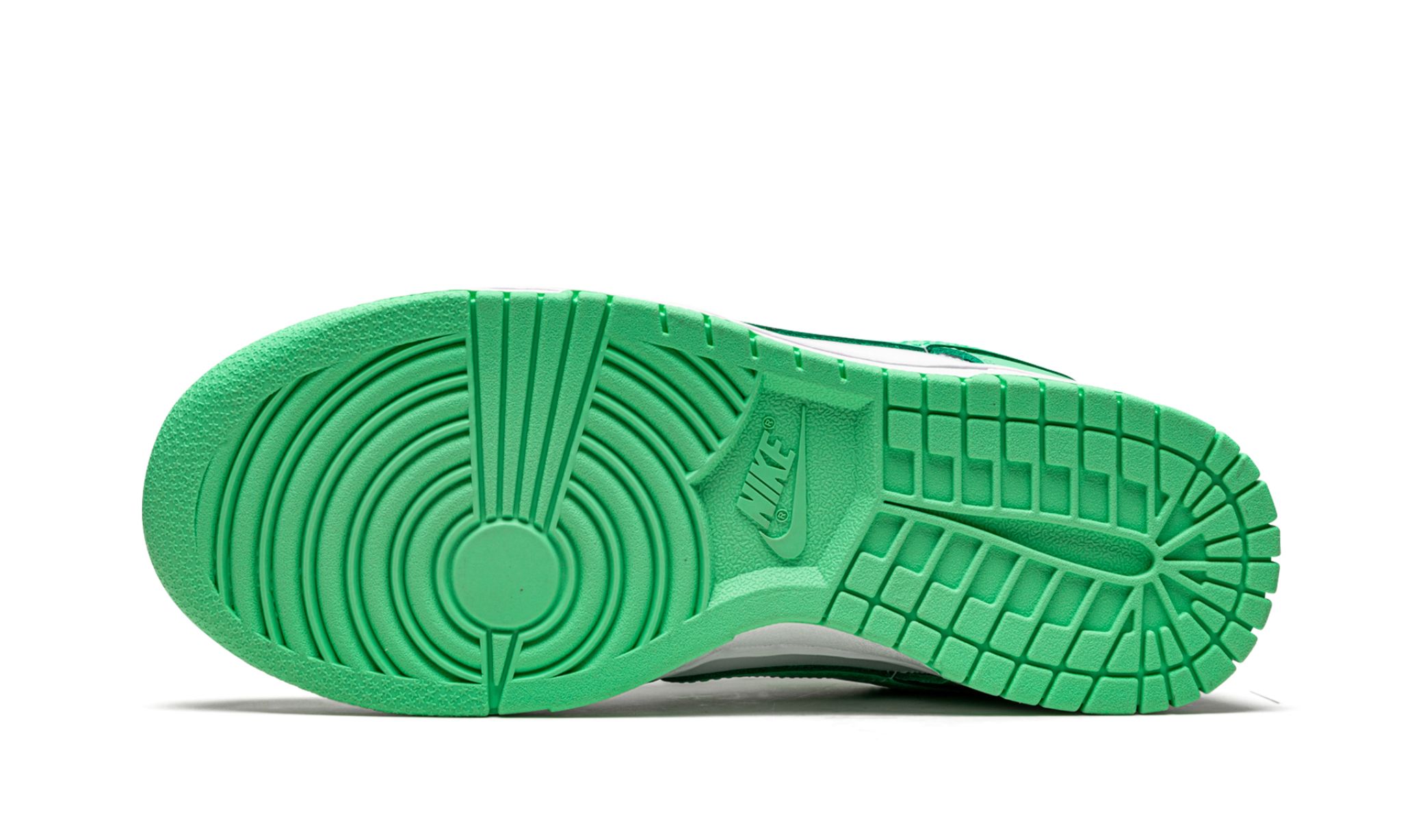 Nike Dunk Low Green Glow (W) | OVERCEZ
