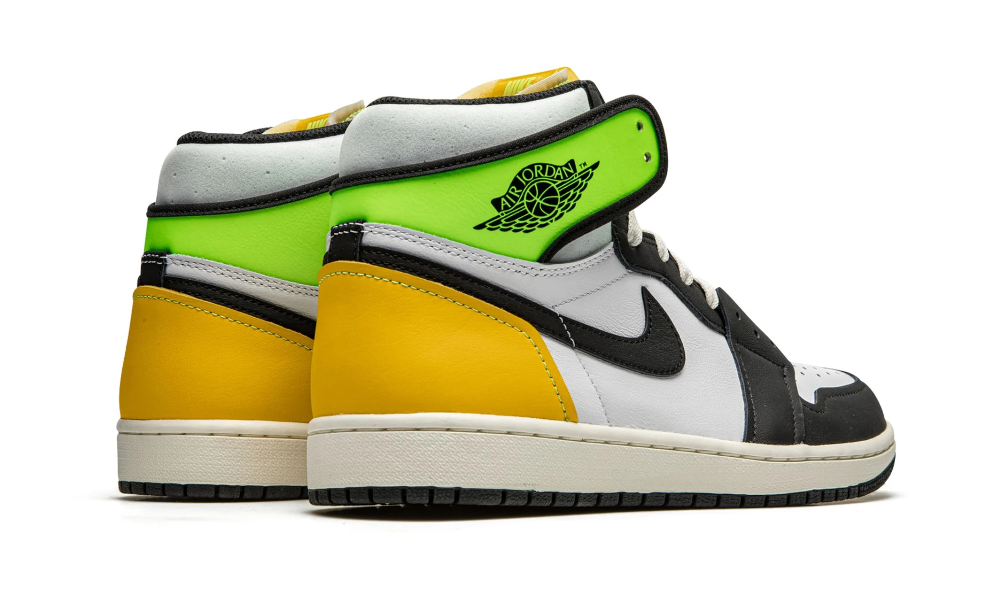 Air Jordan 1 Retro High Volt | OVERCEZ