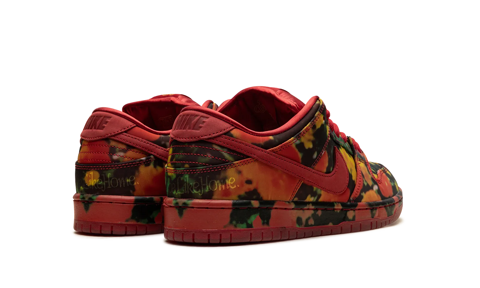 Nike SB Dunk Low The Wizard of Oz Poppy Field | OVERCEZ