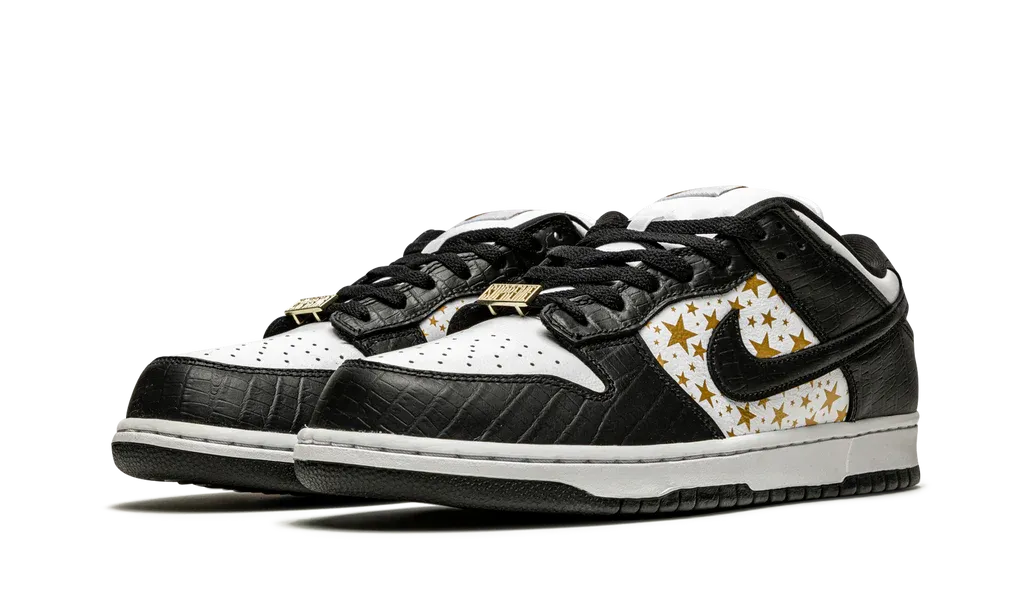 Nike SB Dunk Low Supreme Stars Black | OVERCEZ