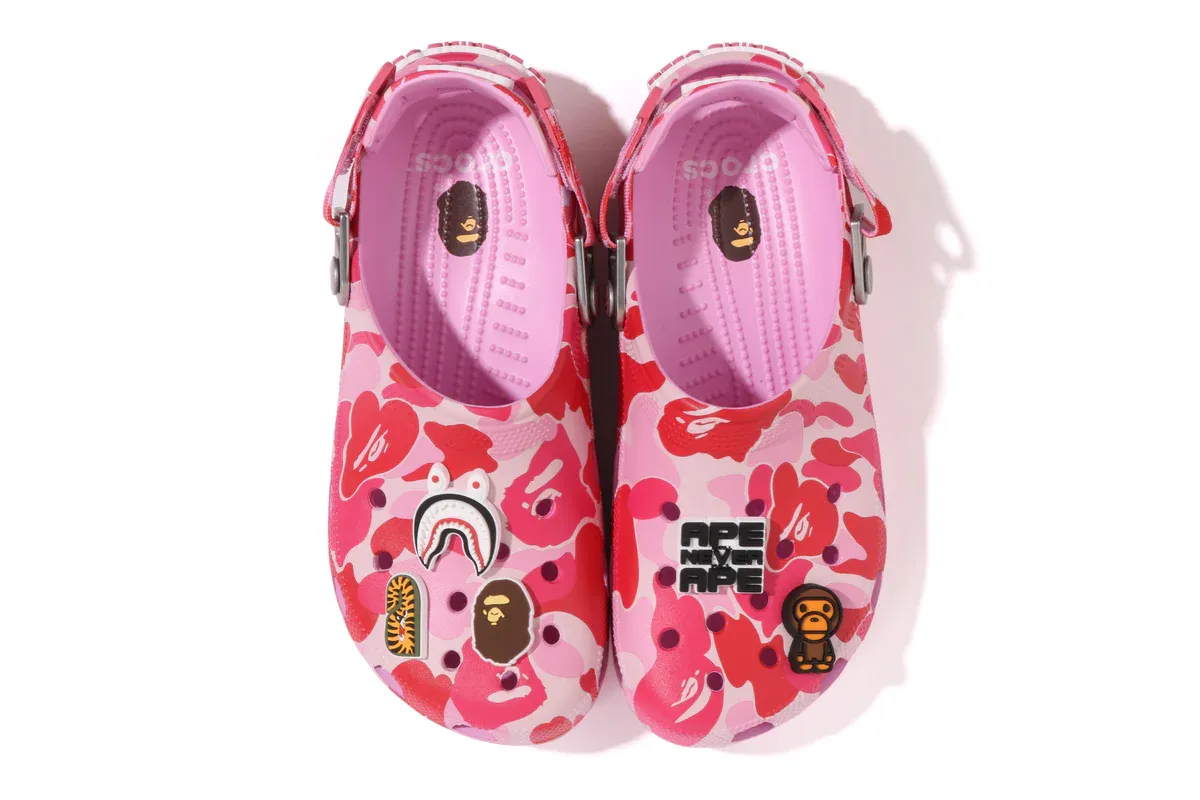 Crocs Classic Clog A Bathing Ape ABC Camo Pink | OVERCEZ