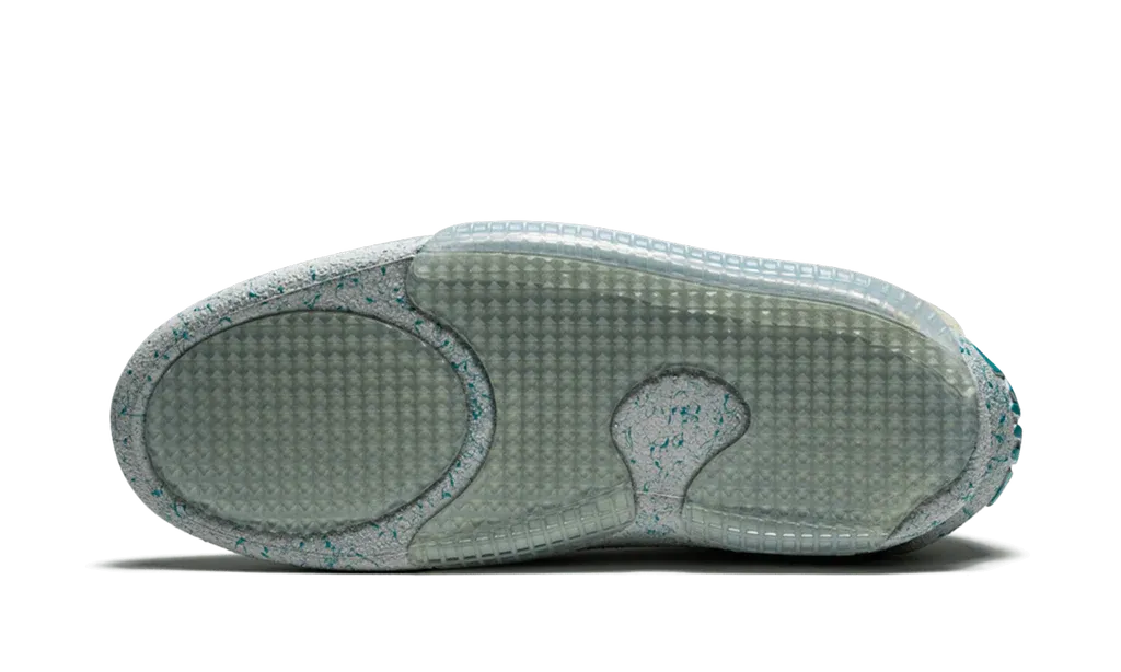 Nike Air MAG Back to the Future (2011) | OVERCEZ
