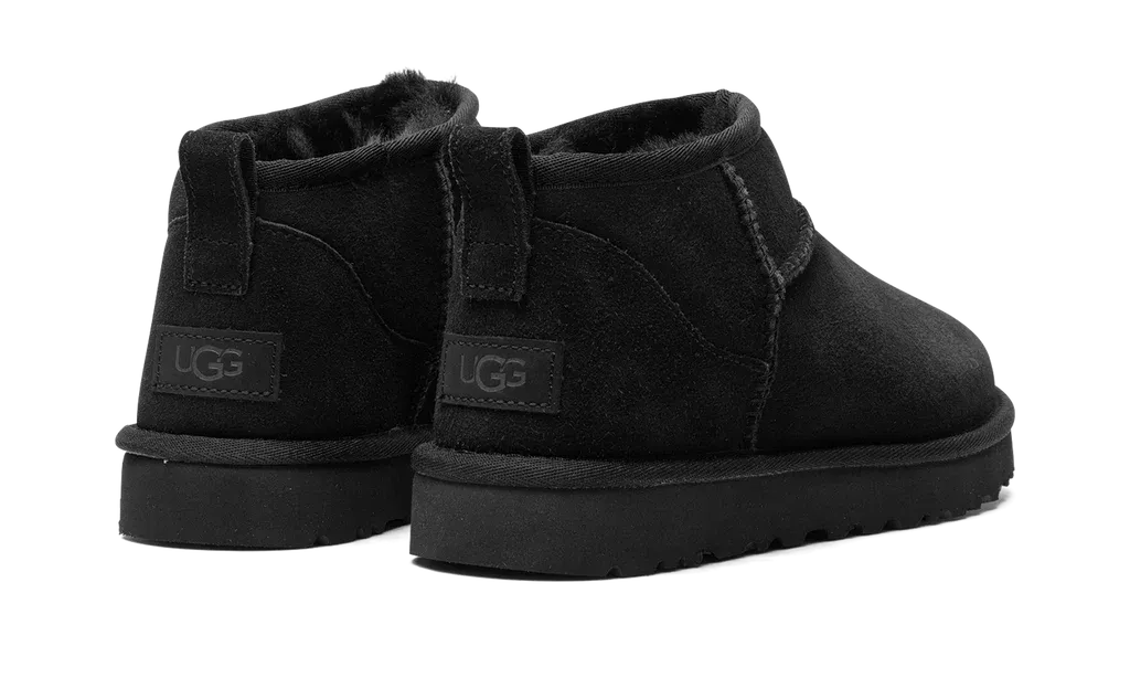 UGG Classic Ultra Mini Boot Black (W) | OVERCEZ