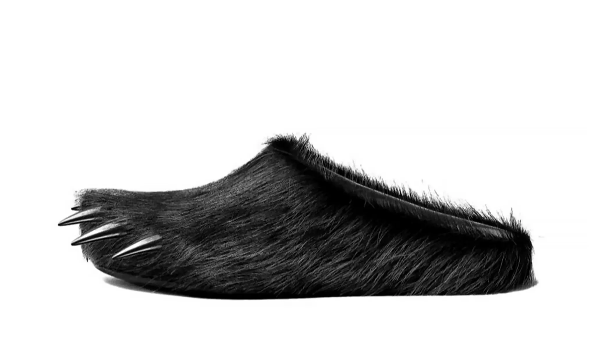Bravest Studios Bear Claw Mule Black
